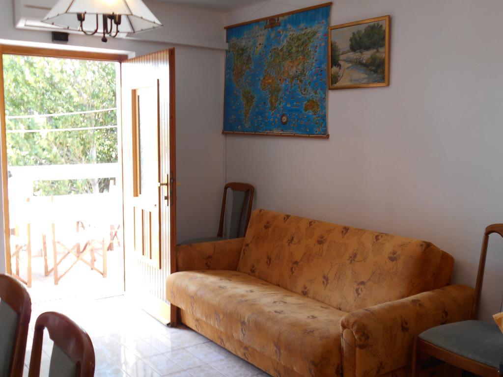 Apartments U Kapetana Punat Oda fotoğraf