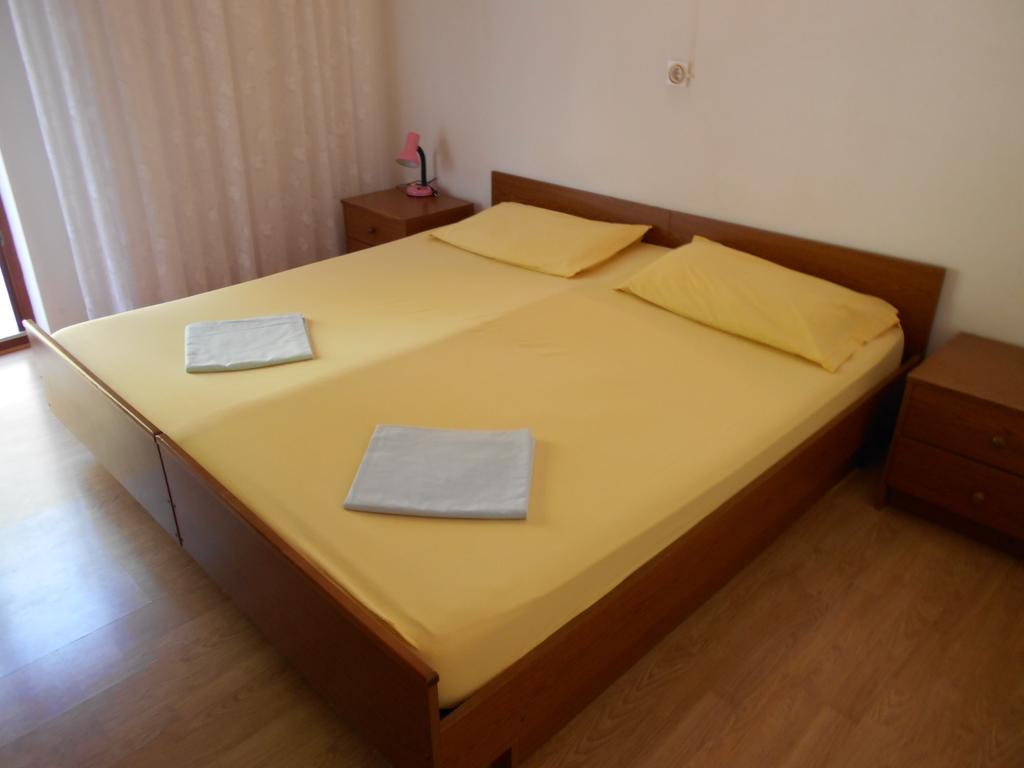 Apartments U Kapetana Punat Oda fotoğraf