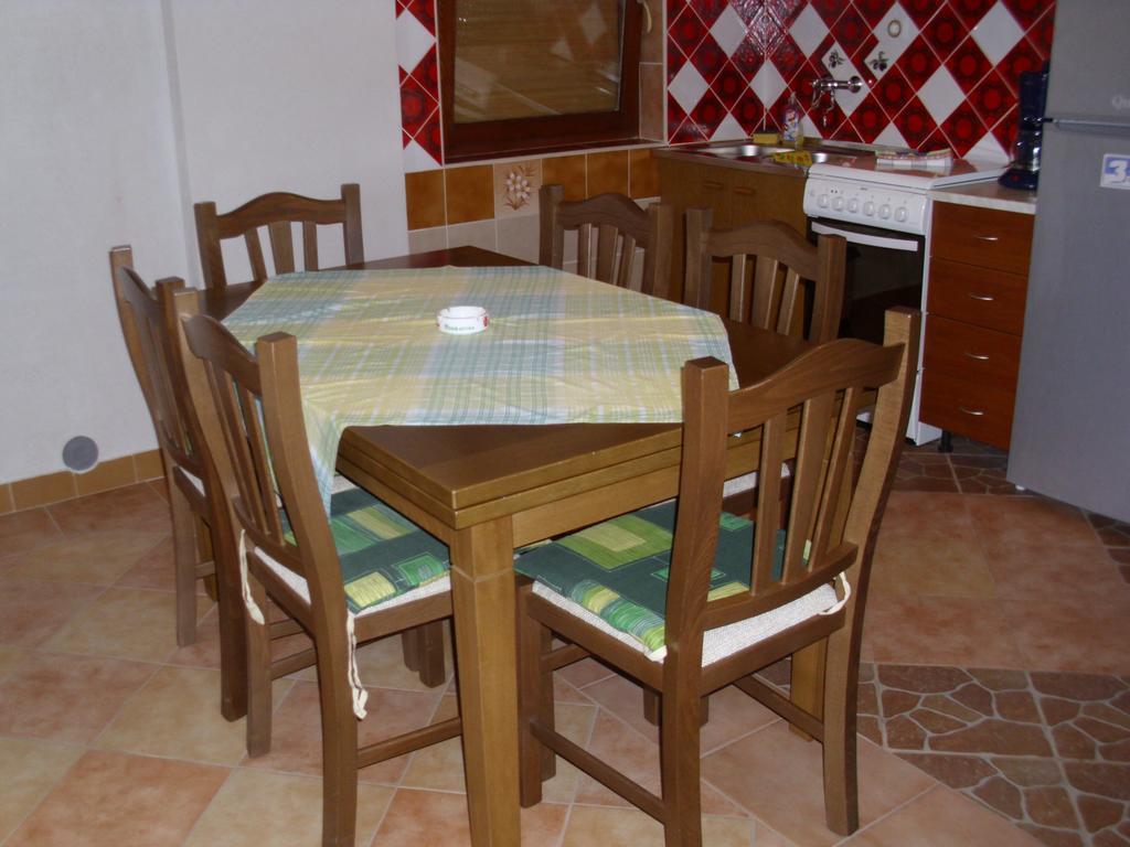 Apartments U Kapetana Punat Oda fotoğraf