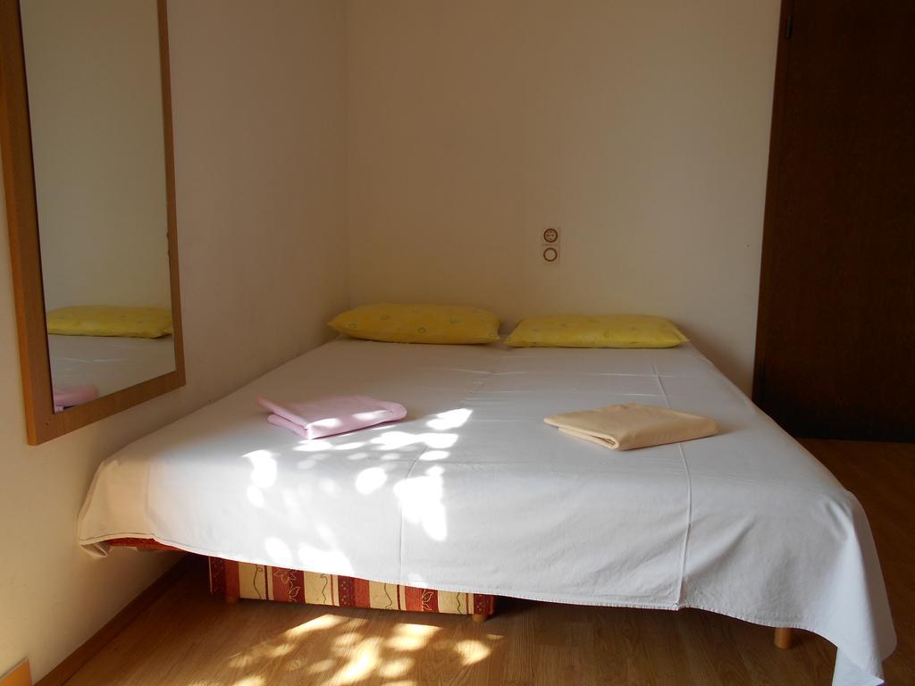 Apartments U Kapetana Punat Dış mekan fotoğraf